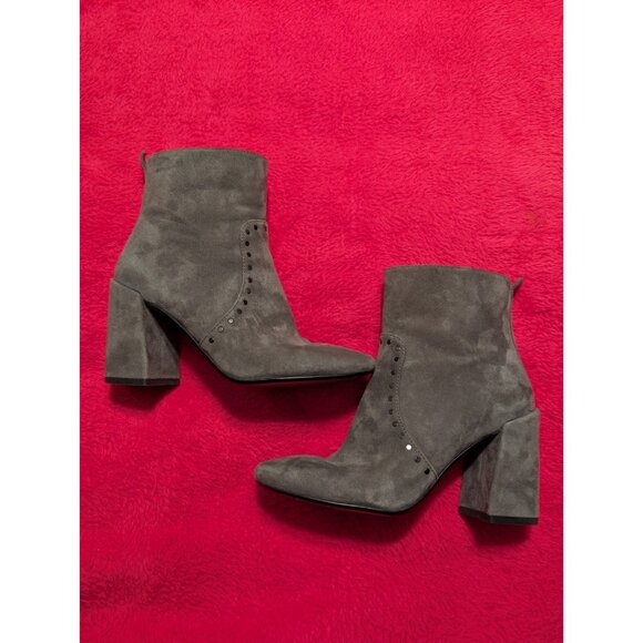 Coach Farrah Grey Suede Heeled Ankle Boot Booties Studs Size 6.5 Side Zip - Picture 2 of 12
